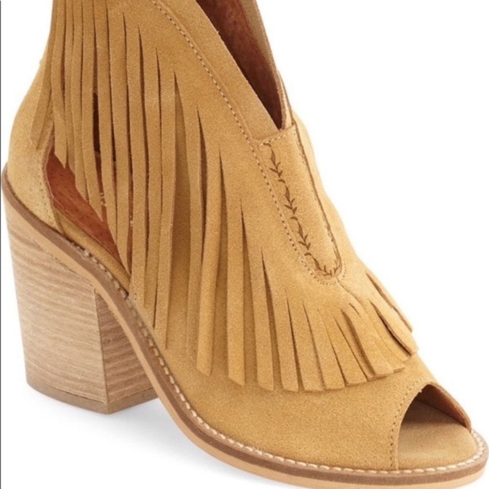 Anthro Musse & Cloud Galia Boho Suede Fringe Bootie Tan 41